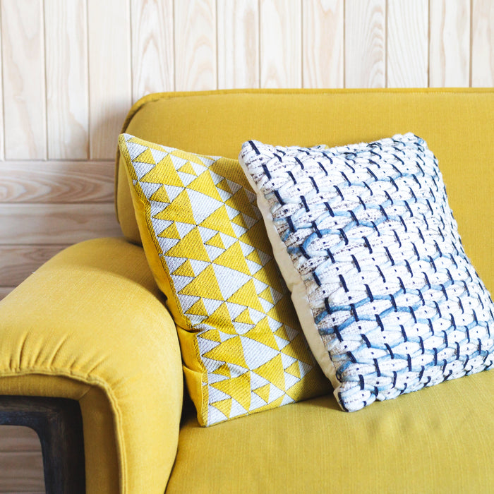 Five Star Furniture - How to Choose the Right Sofa for Your Living Room