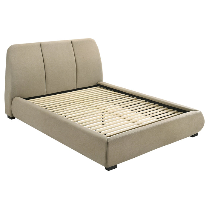 Five Star Furniture - Mokena Panel Platform Bed