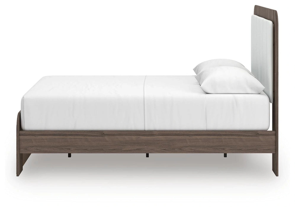 Five Star Furniture - Kendanport Upholstered Bed