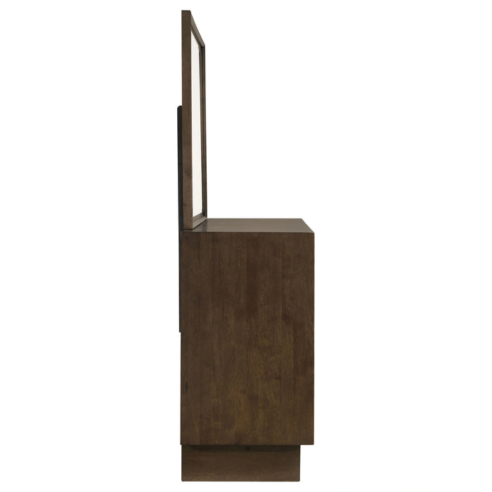 Five Star Furniture - Glenwood Dresser with Mirror