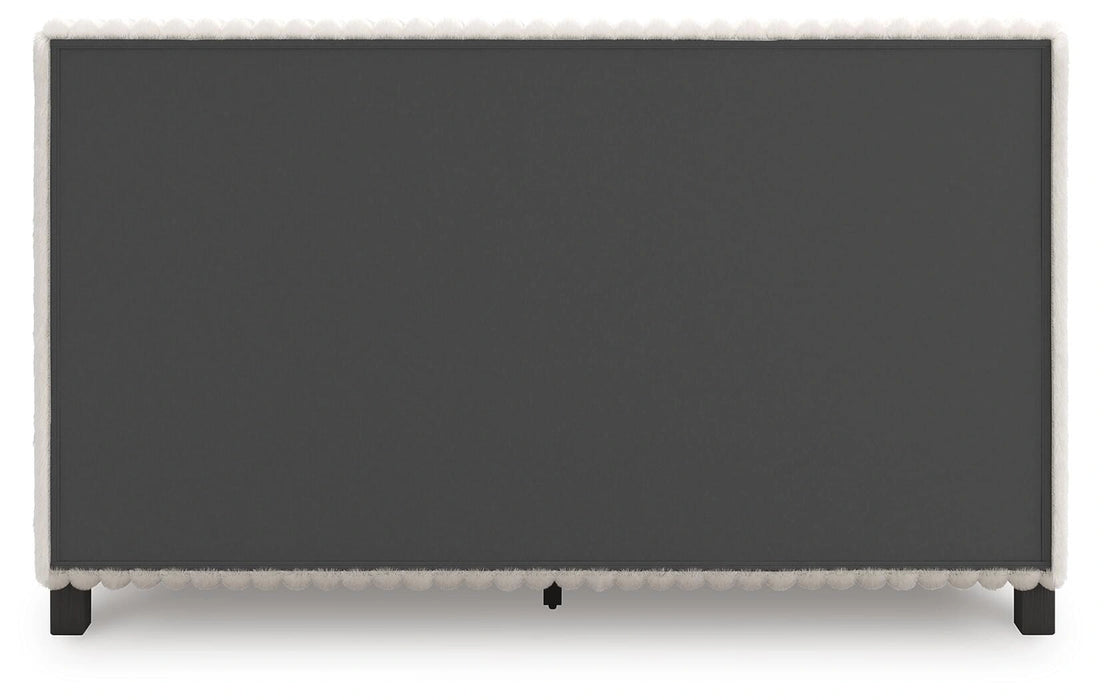 Five Star Furniture - Zuraleus Bed