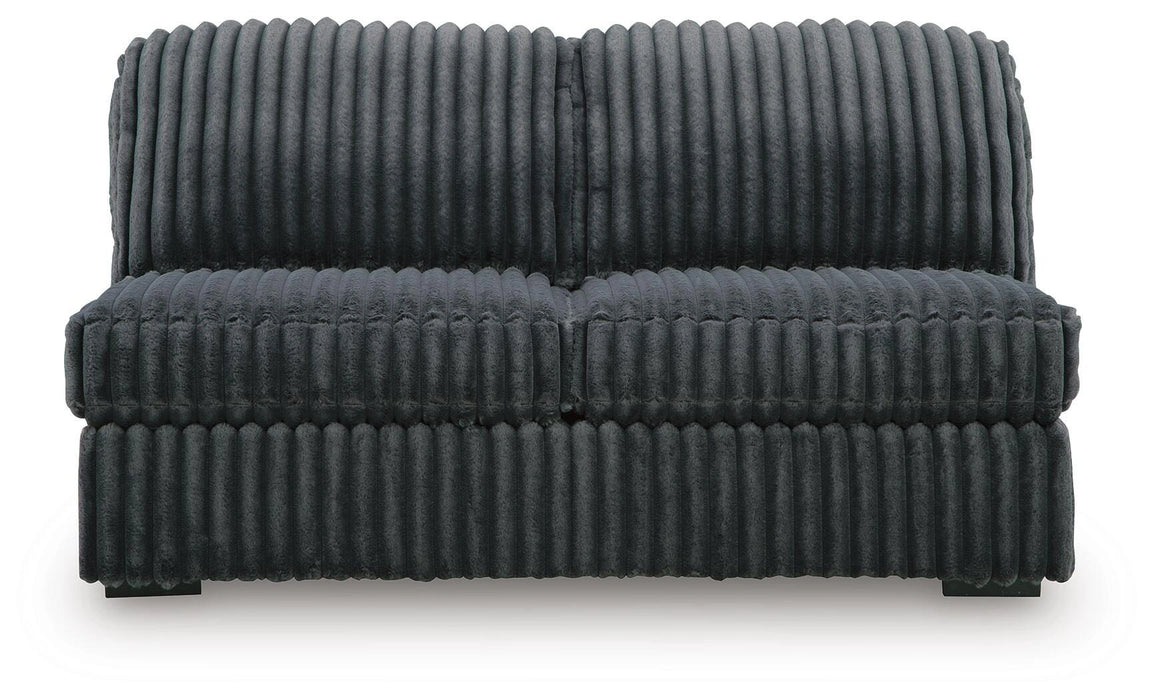 Five Star Furniture - Midnight-Madness Sectional with Chaise