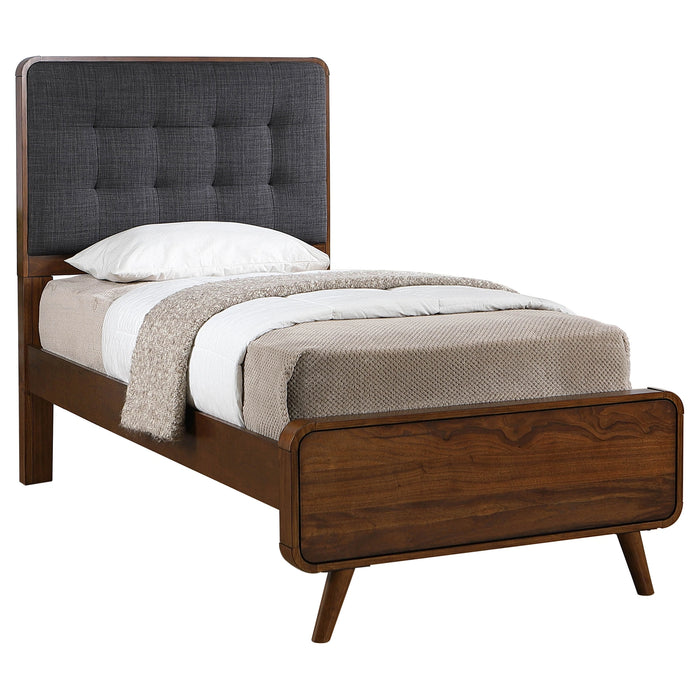 Five Star Furniture - Robyn Panel Platform Bed
