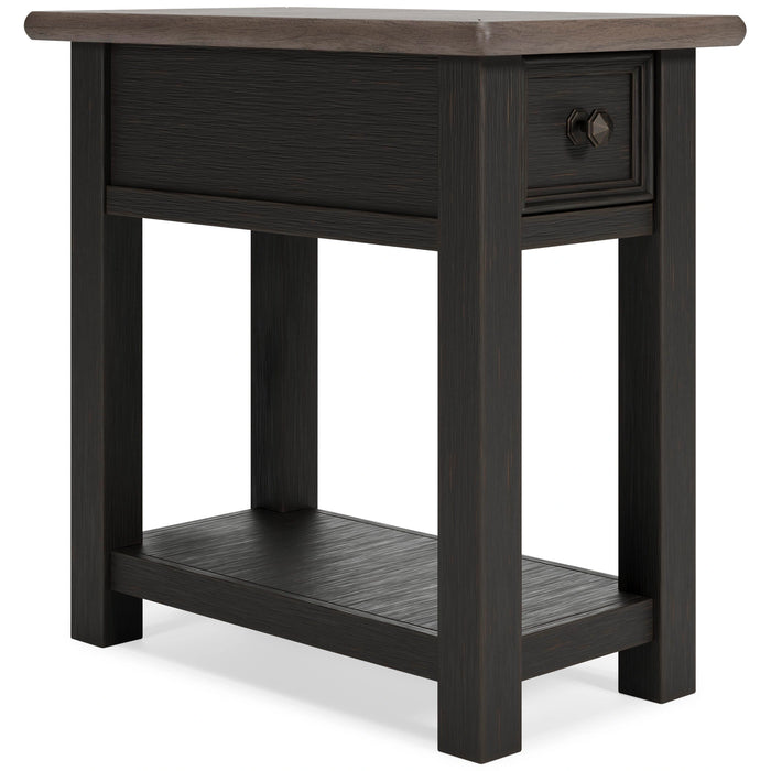Five Star Furniture - Tyler Creek Occasional Table Set