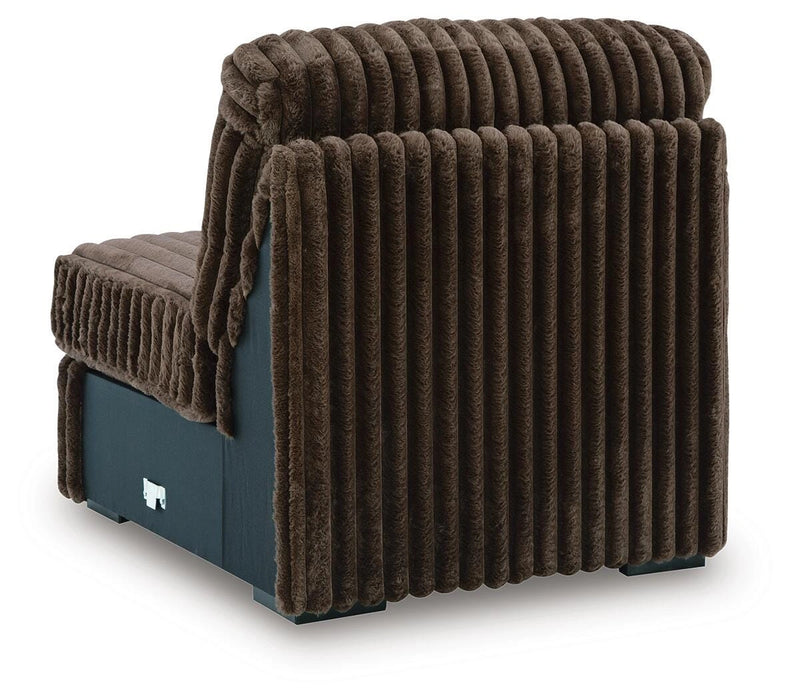 Five Star Furniture - Midnight-Madness Sectional with Chaise