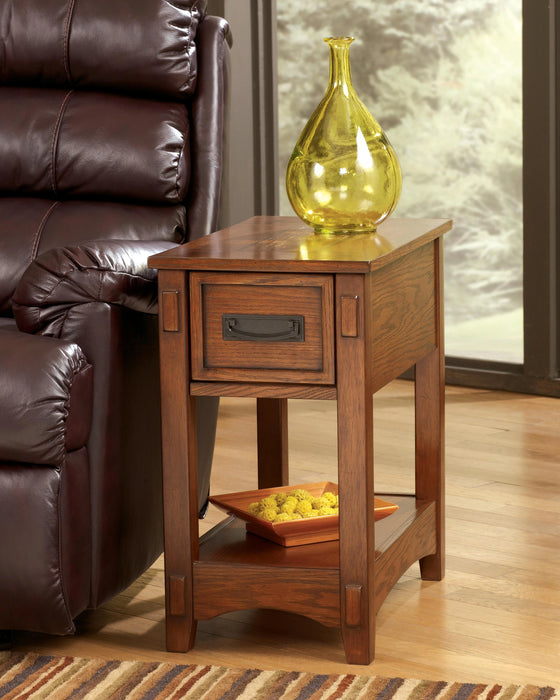 Five Star Furniture - Breegin Chairside End Table