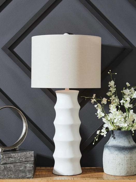 Five Star Furniture - Veraleigh Table Lamp