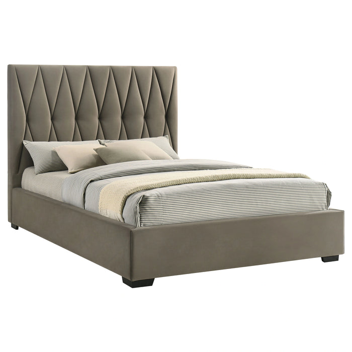 Five Star Furniture - Delsea Panel Platform Bed