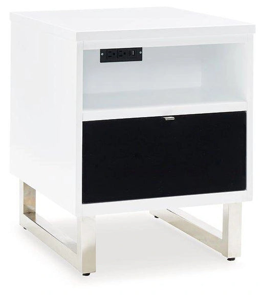 Five Star Furniture - Gardoni Chairside End Table image