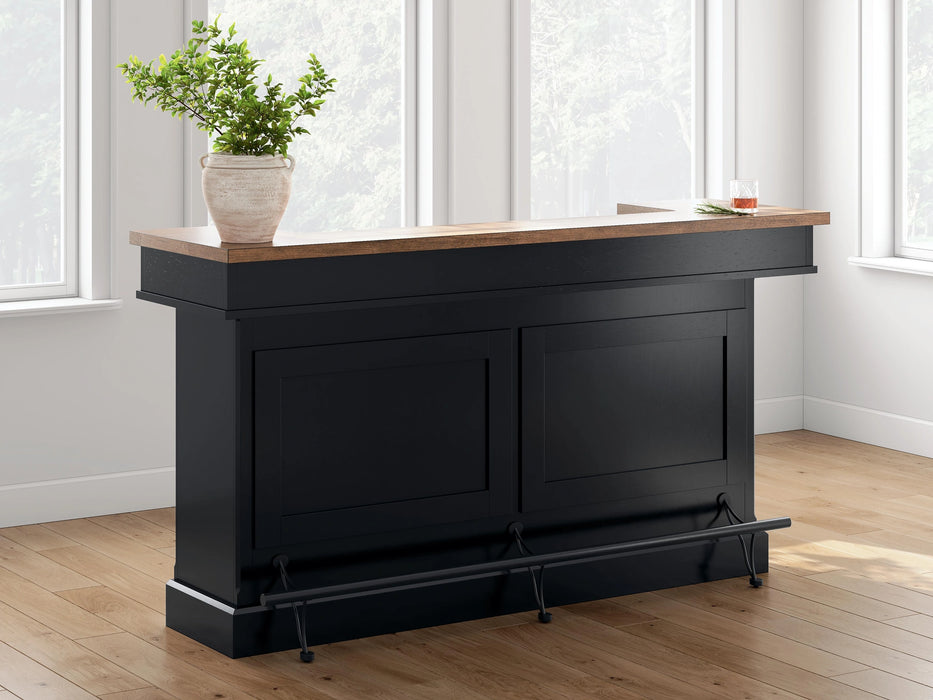 Five Star Furniture - Wildenauer 78" Bar