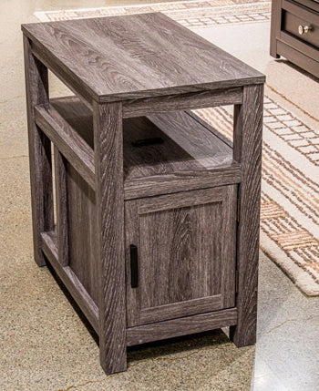 Five Star Furniture - Fendenmore Chairside End Table
