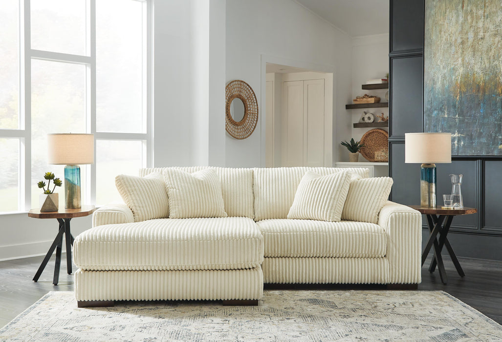 Five Star Furniture - Lindyn Sectional with Chaise