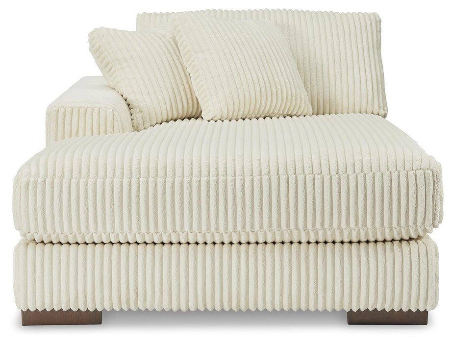Five Star Furniture - Lindyn Sectional with Chaise