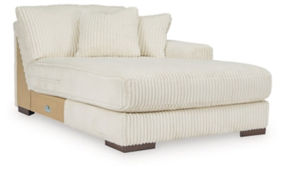 Five Star Furniture - Lindyn Sectional with Chaise - Five Star Furniture & Mattress (GA)