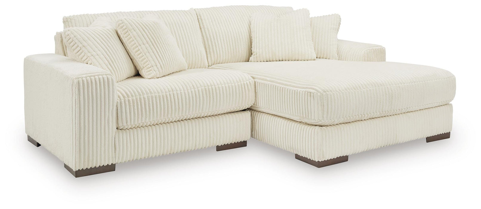 Five Star Furniture - Lindyn Sectional with Chaise