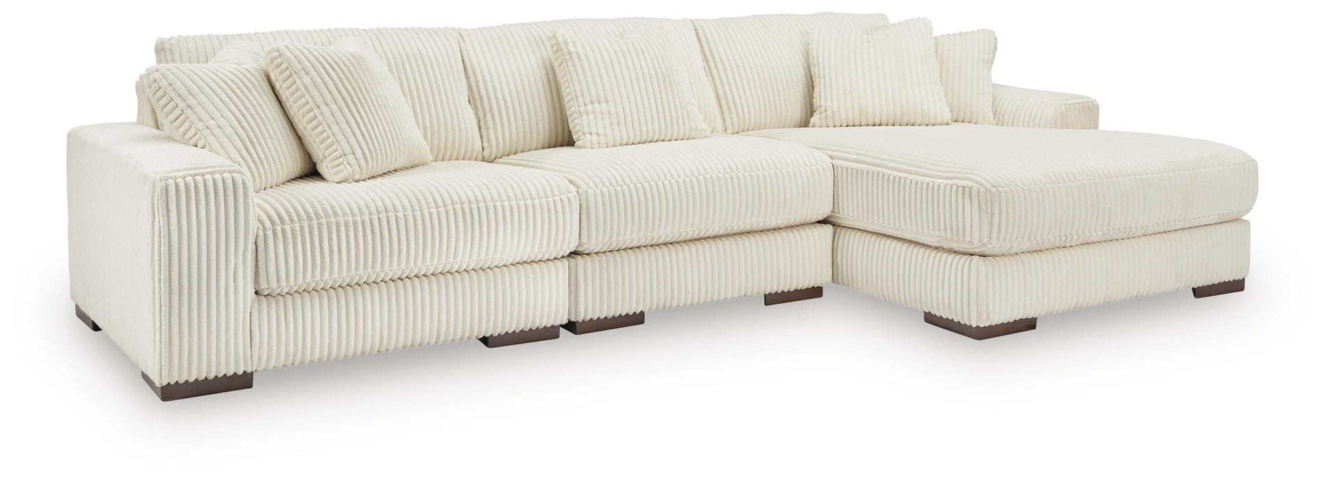 Five Star Furniture - Lindyn Sectional with Chaise