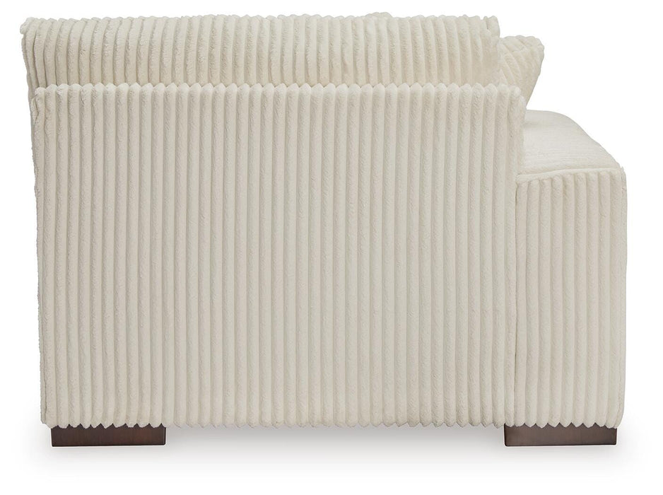 Five Star Furniture - Lindyn Sectional with Chaise