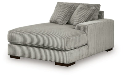 Five Star Furniture - Lindyn Sectional with Chaise - Five Star Furniture & Mattress (GA)