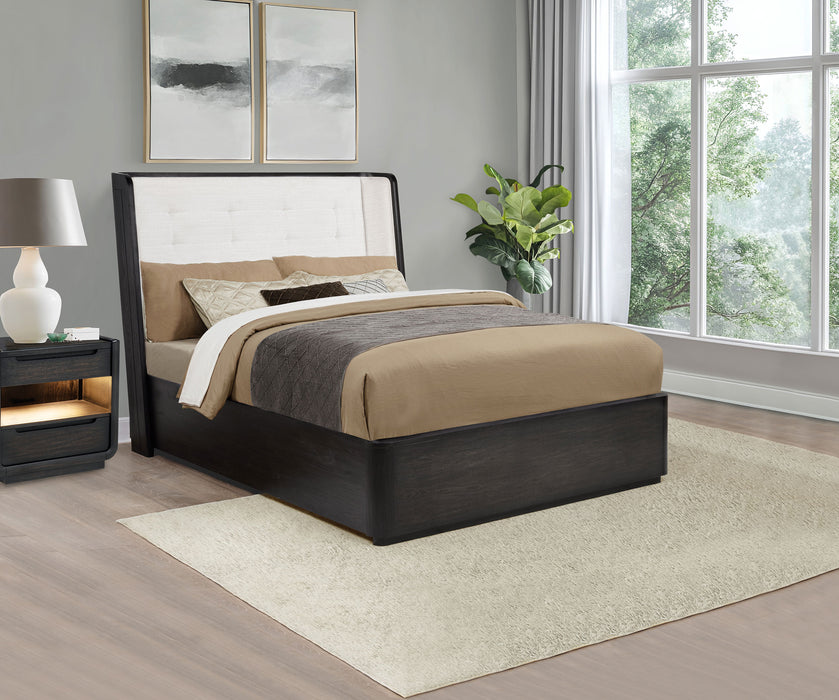Five Star Furniture - Leandro Wingback Bed