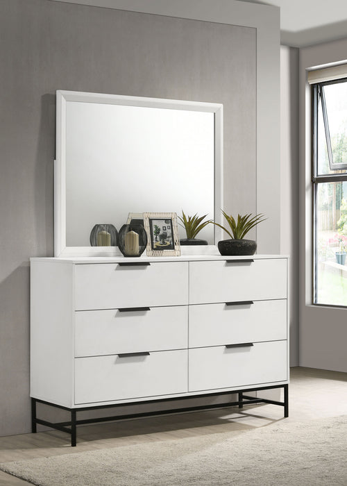 Five Star Furniture - Sonora Dresser with Mirror