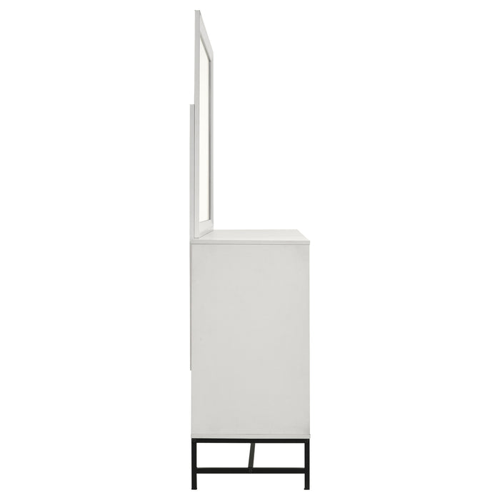 Five Star Furniture - Sonora Dresser with Mirror