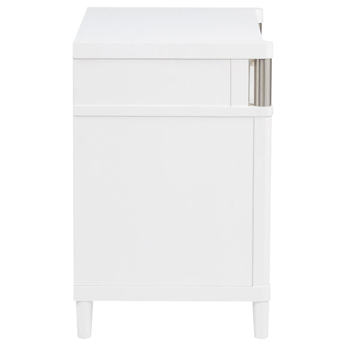Five Star Furniture - Gracemont Nightstand