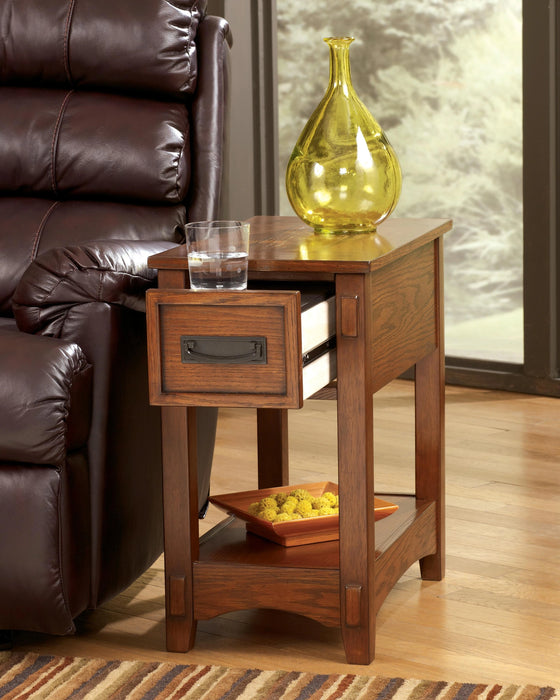 Five Star Furniture - Breegin Chairside End Table