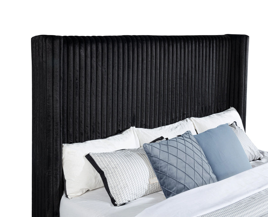 Five Star Furniture - Centergrove Wingback TV Bed