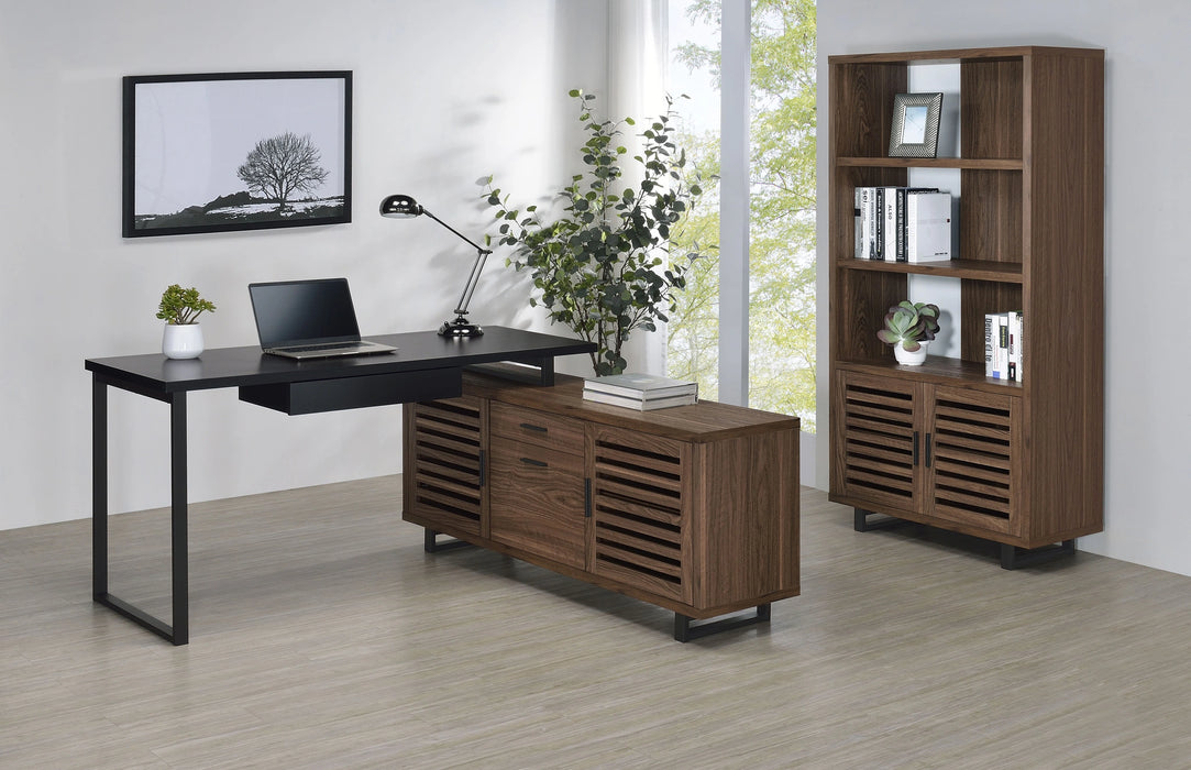 Five Star Furniture - Maddox Bookshelf