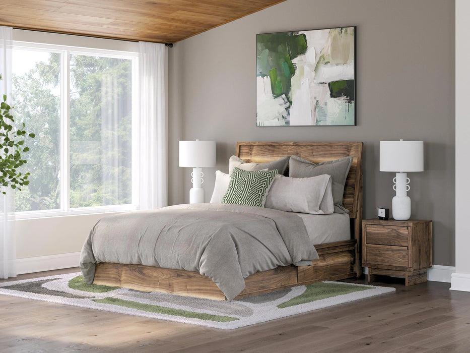 Five Star Furniture - Chirason Bed