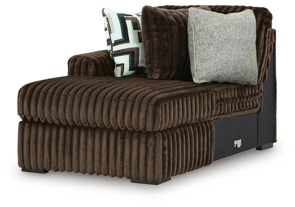 Five Star Furniture - Midnight-Madness Sectional with Chaise