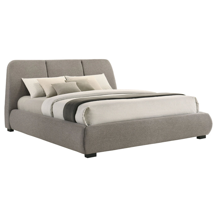 Five Star Furniture - Mokena Panel Platform Bed
