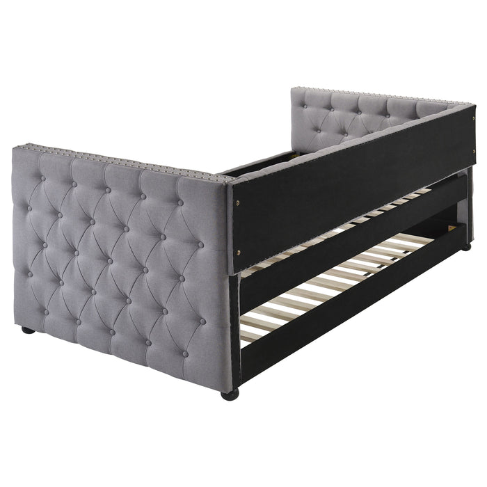 Five Star Furniture - Mockern Daybed with Trundle