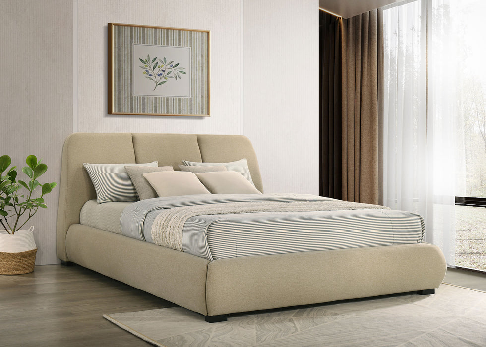 Five Star Furniture - Mokena Panel Platform Bed