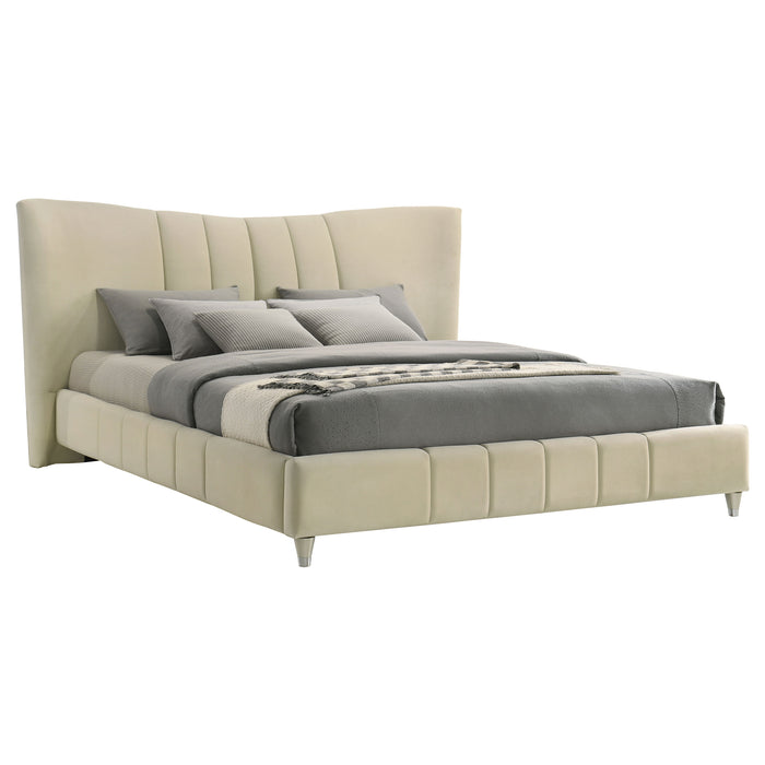 Five Star Furniture - Evelyn Panel Platform Bed