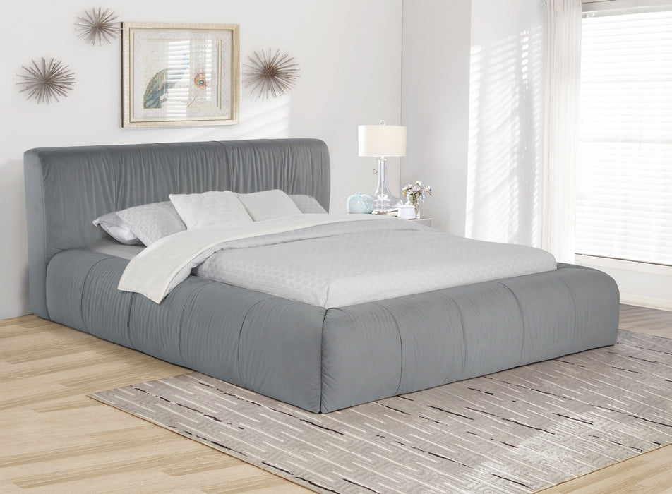 Five Star Furniture - Wilshire Panel Platform Bed