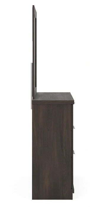 Five Star Furniture - Shaehartin Dresser