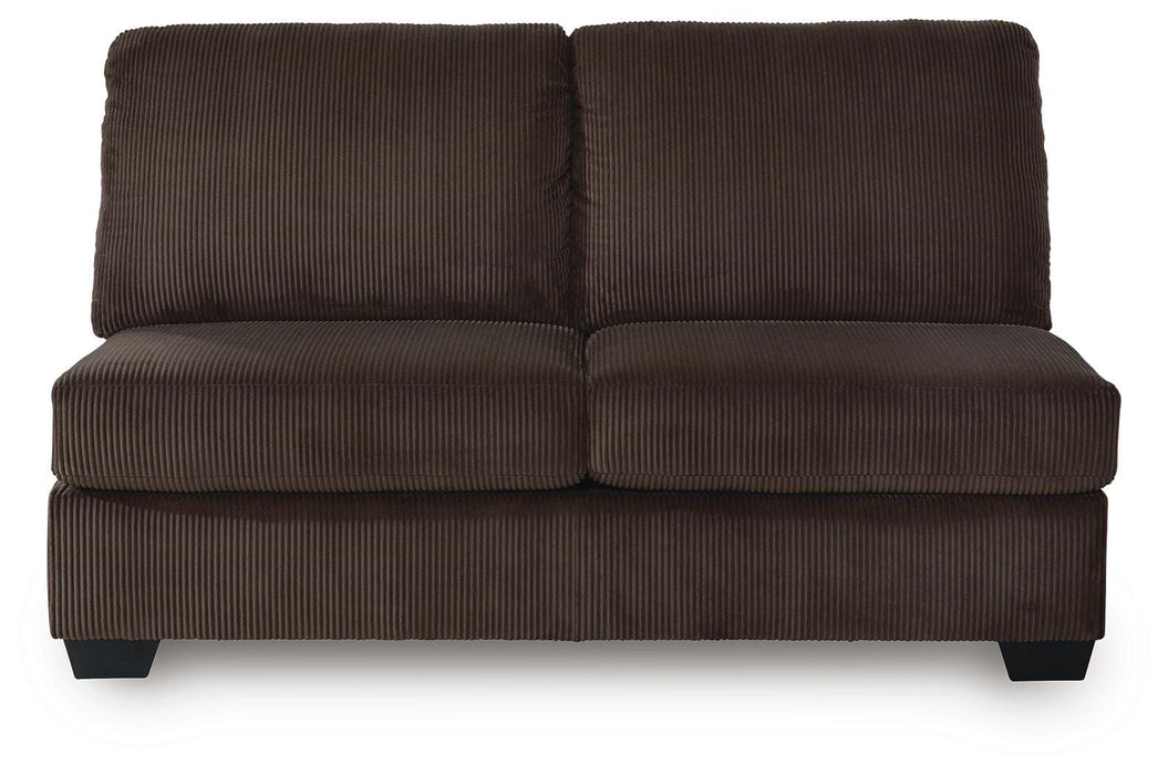 Five Star Furniture - Kimlee Sectional with Chaise