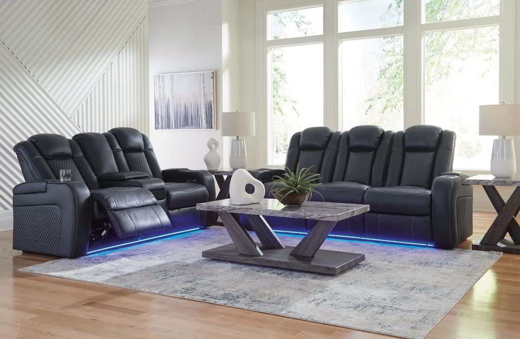 Five Star Furniture - Fyne-Dyme Living Room Set