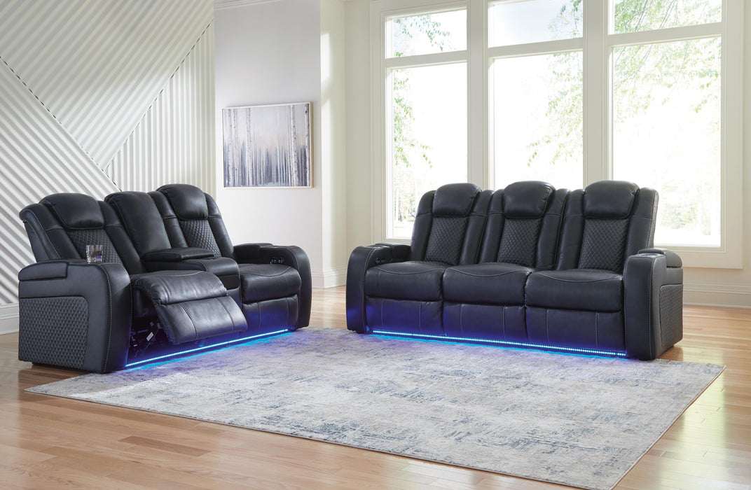 Five Star Furniture - Fyne-Dyme Living Room Set