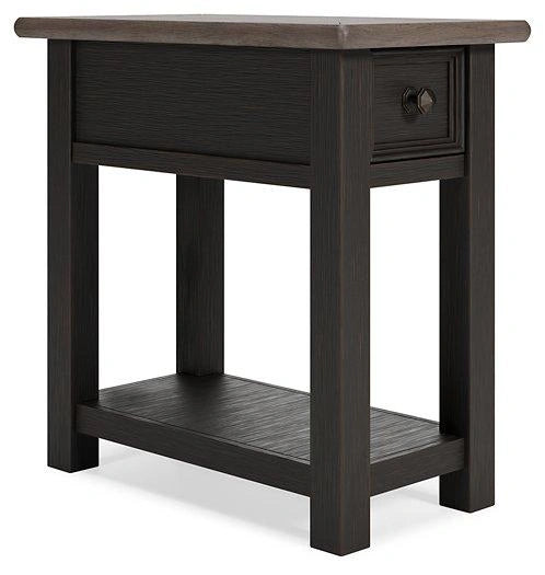 Five Star Furniture - Tyler Creek Chairside End Table image