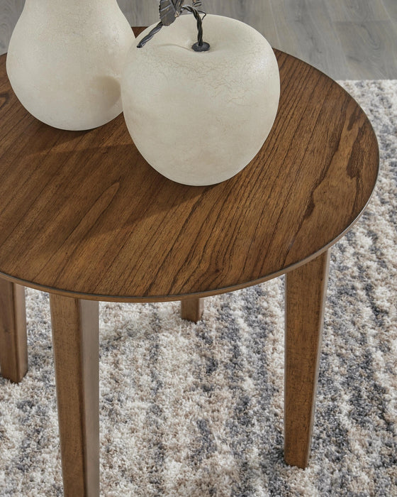 Five Star Furniture - Gordonay Table (Set of 3)
