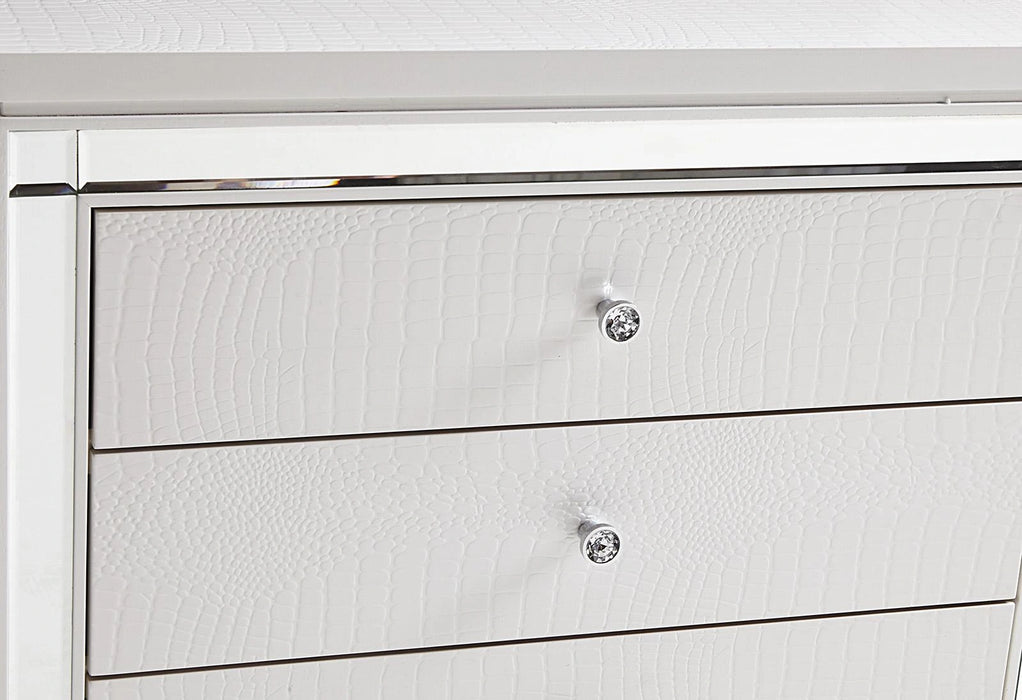 Five Star Furniture - Alonza 9 Drawer Dresser in White 1845-5