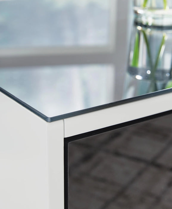 Five Star Furniture - Gardoni Table Set