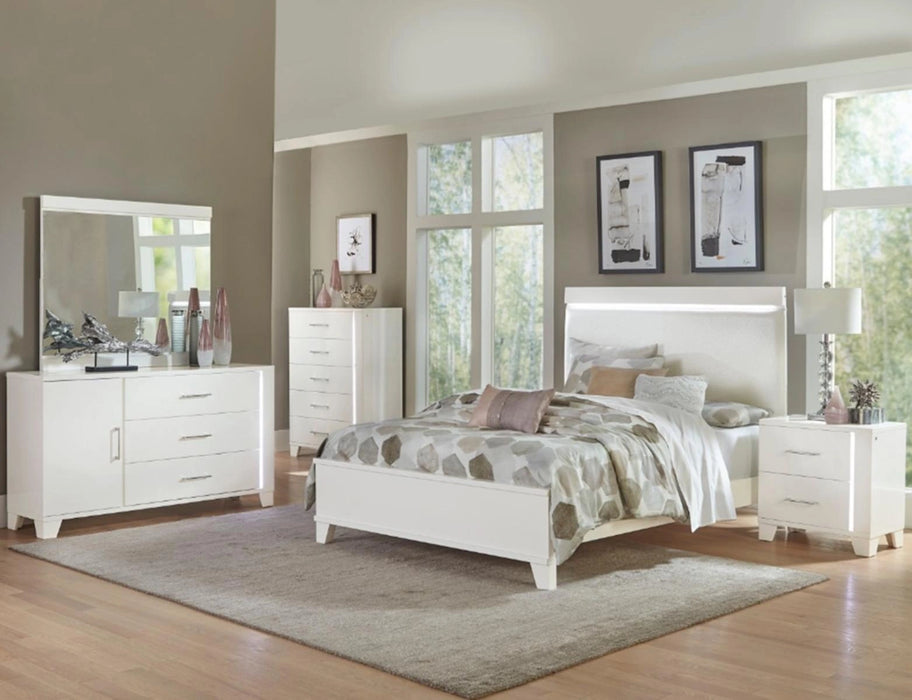Five Star Furniture - Kerren Chest in White 1678W-9