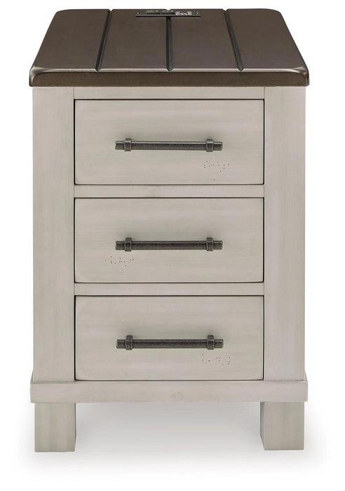 Five Star Furniture - Darborn Chairside End Table