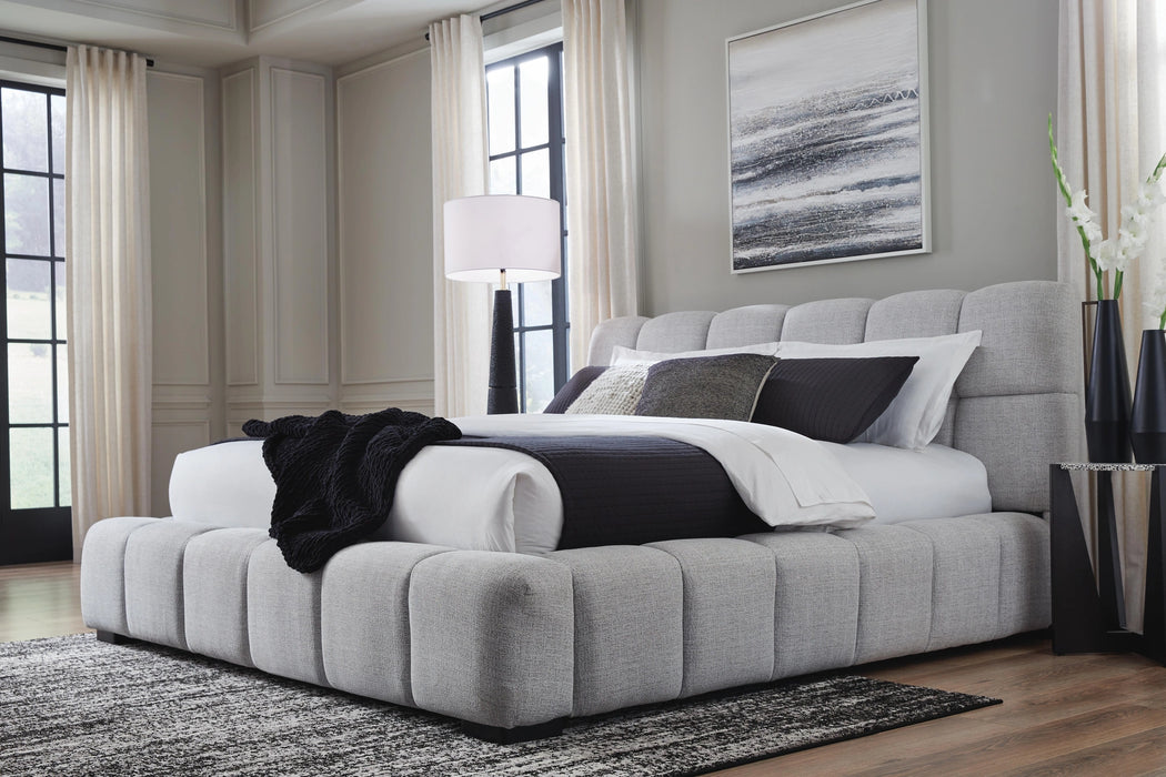 Five Star Furniture - Grendusk Upholstered Bed