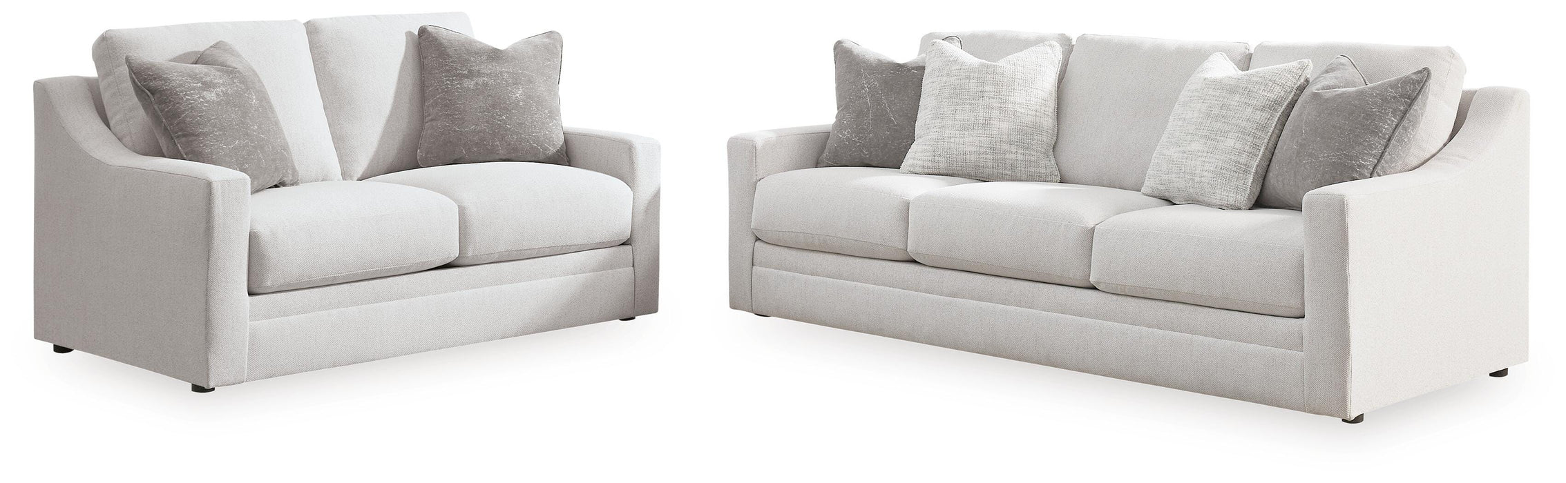 Five Star Furniture - Maitelynn Upholstery Package
