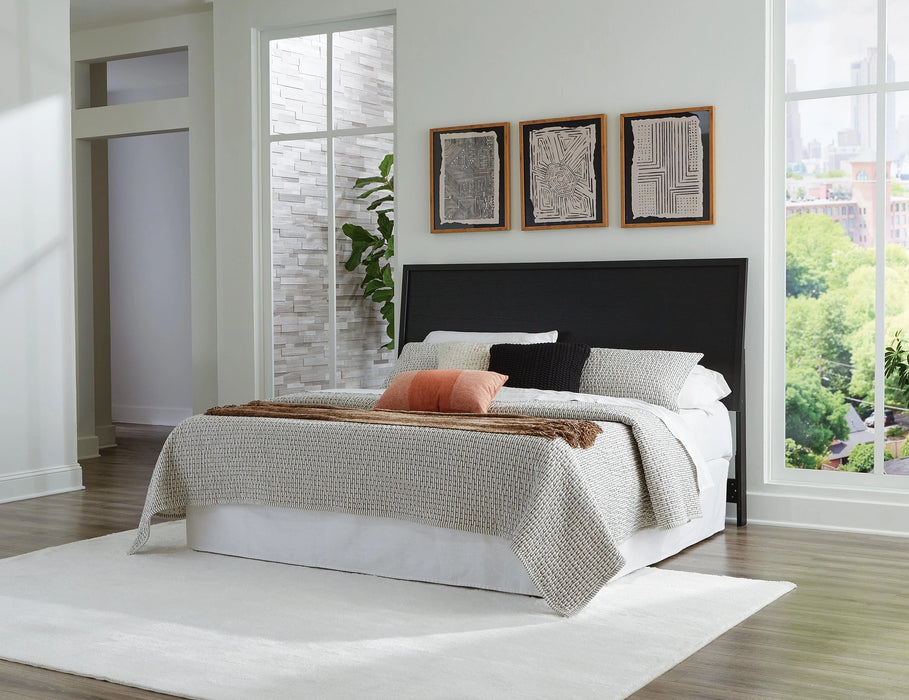 Five Star Furniture - Danziar Bed