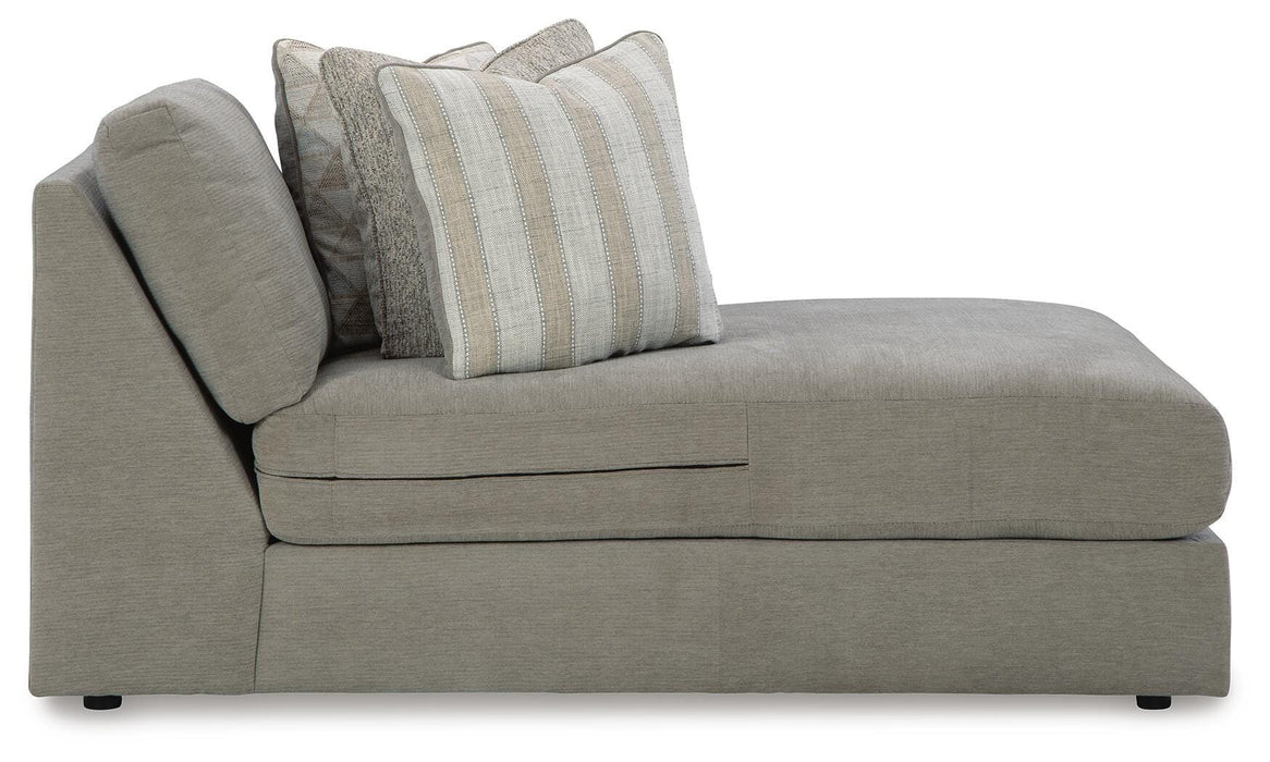 Five Star Furniture - Avaliyah Sectional with Chaise